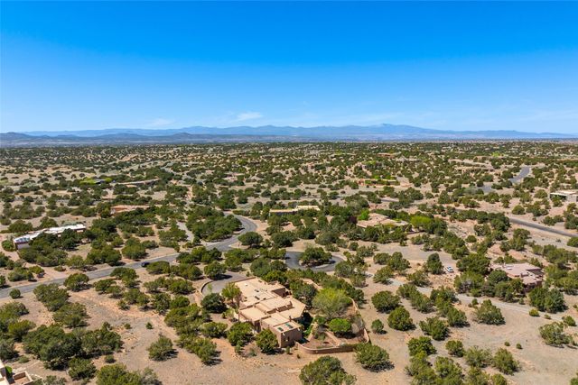 5 Columbine Lane, Santa Fe, NM 87506
