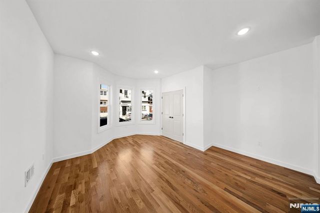 319 William Street 1, Harrison, NJ 07029