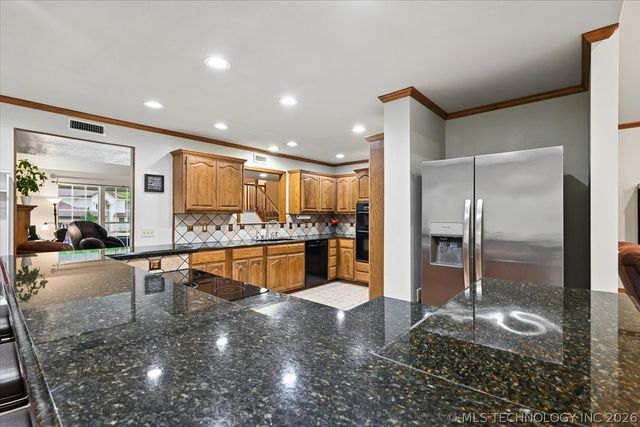 2934 W Berwick Street, Claremore, OK 74017
