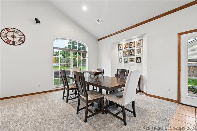 2934 W Berwick Street, Claremore, OK 74017