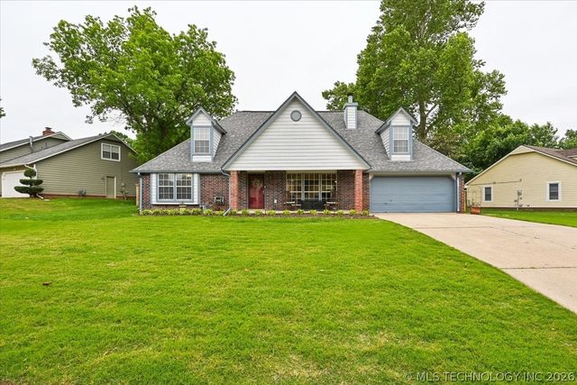 2934 W Berwick Street, Claremore, OK 74017