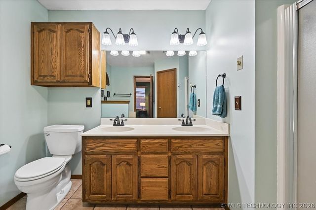 2934 W Berwick Street, Claremore, OK 74017