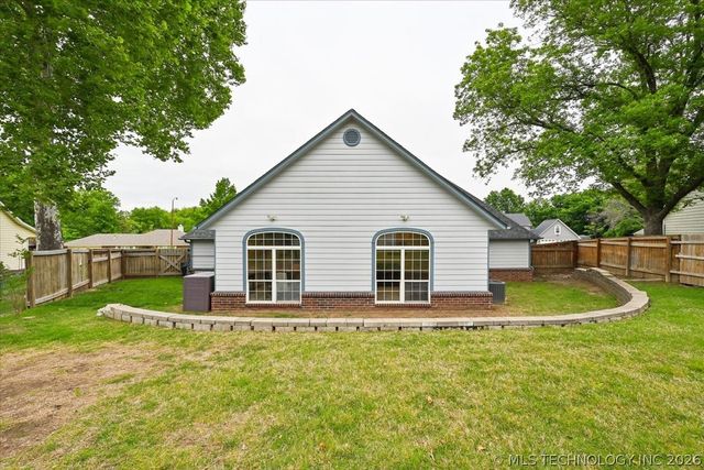 2934 W Berwick Street, Claremore, OK 74017