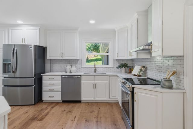 505 Dillard Ct, Nashville, TN 37220