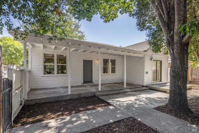 19322 Quigley Ln, Sonoma, CA 95476