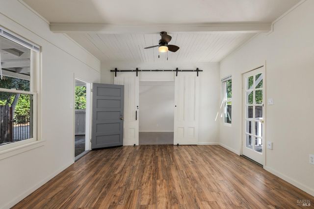 19322 Quigley Ln, Sonoma, CA 95476