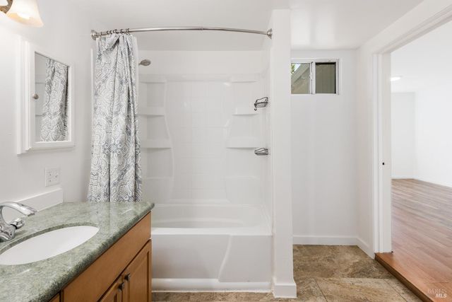 19322 Quigley Ln, Sonoma, CA 95476