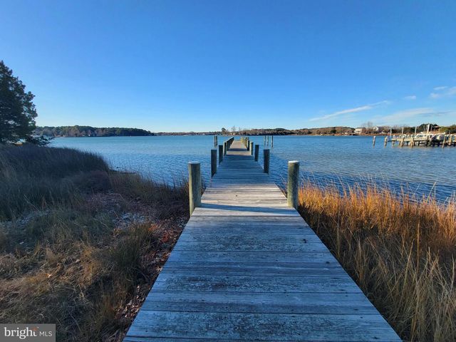 49993 AIREDELE RD, Ridge, MD 20680