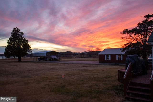 49993 AIREDELE RD, Ridge, MD 20680