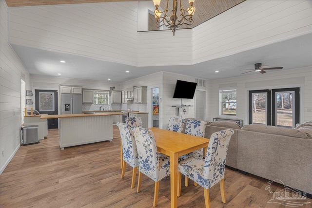 1660 Annie Penton Rd, Jay, FL 32565