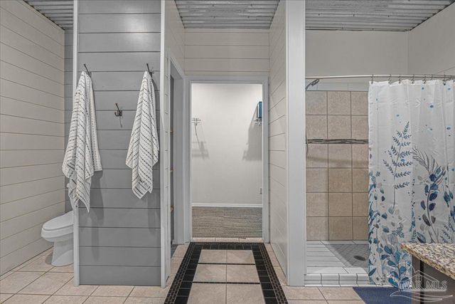 1660 Annie Penton Rd, Jay, FL 32565