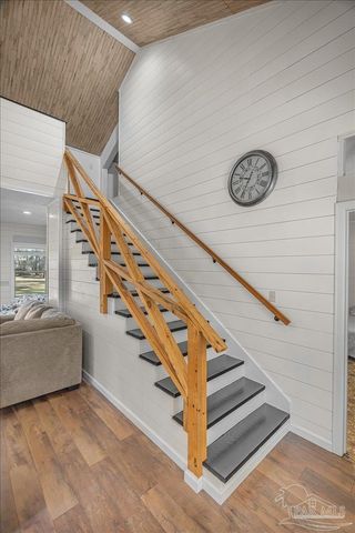 1660 Annie Penton Rd, Jay, FL 32565