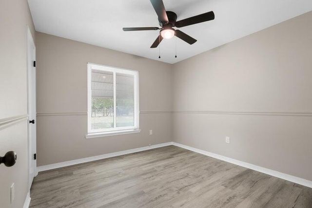 3437 Auburn Road B Road, Crestview, FL 32539