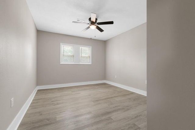 3437 Auburn Road B Road, Crestview, FL 32539