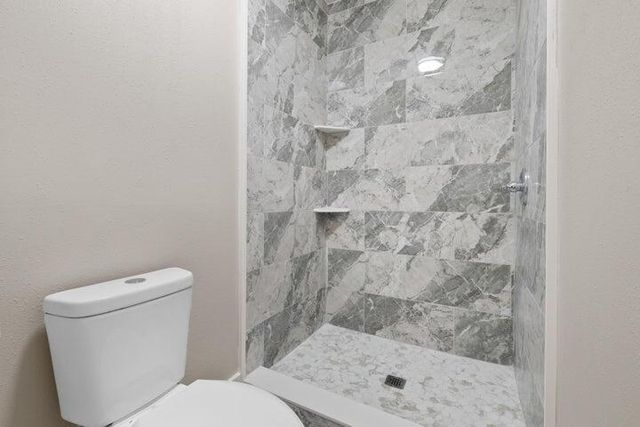 3437 Auburn Road B Road, Crestview, FL 32539