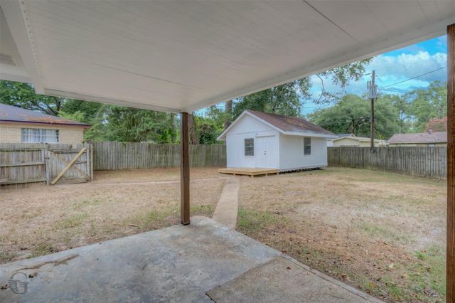2804 Lynda Lane, Shreveport, LA 71118