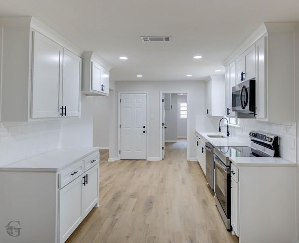 2804 Lynda Lane, Shreveport, LA 71118