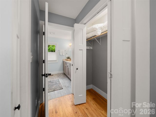 534 Fisher Road, Brevard, NC 28712