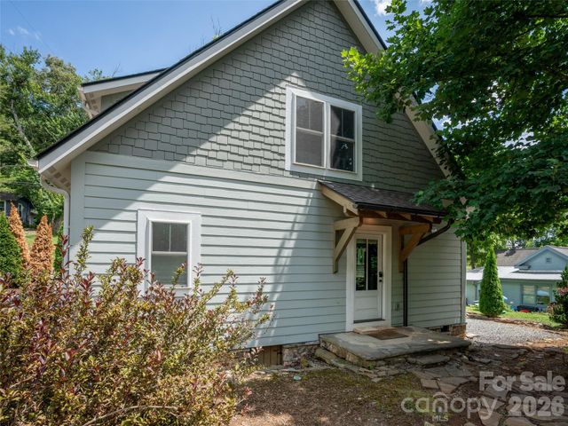 534 Fisher Road, Brevard, NC 28712