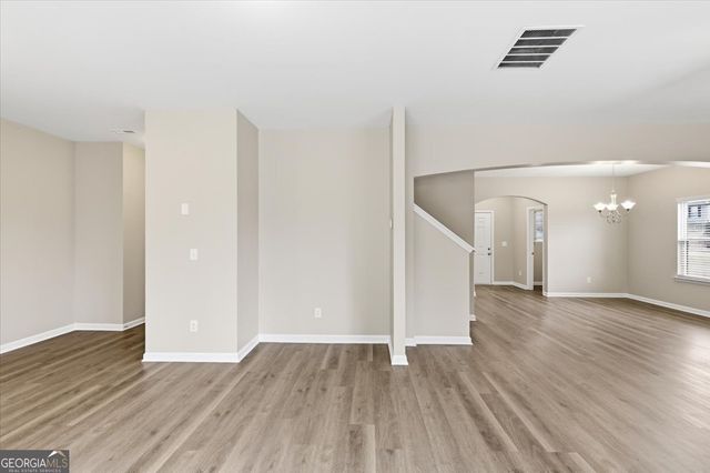 395 Bandelier Circle, Hampton, GA 30228