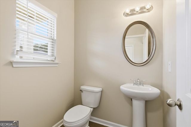 395 Bandelier Circle, Hampton, GA 30228