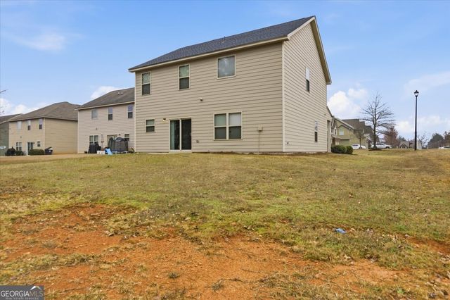395 Bandelier Circle, Hampton, GA 30228