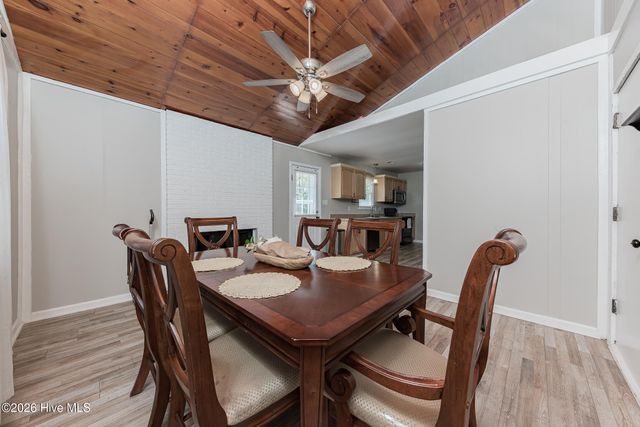 402 Sharon Way, Jacksonville, NC 28546