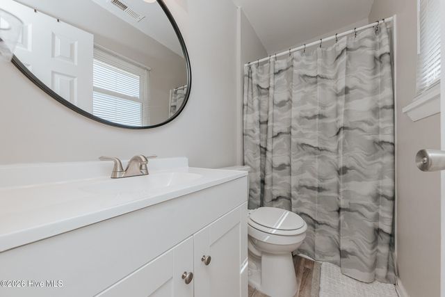 402 Sharon Way, Jacksonville, NC 28546