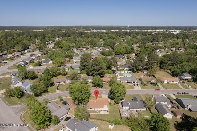 402 Sharon Way, Jacksonville, NC 28546