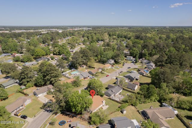 402 Sharon Way, Jacksonville, NC 28546