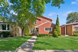 2011 Brummel Street, Evanston, IL 60202