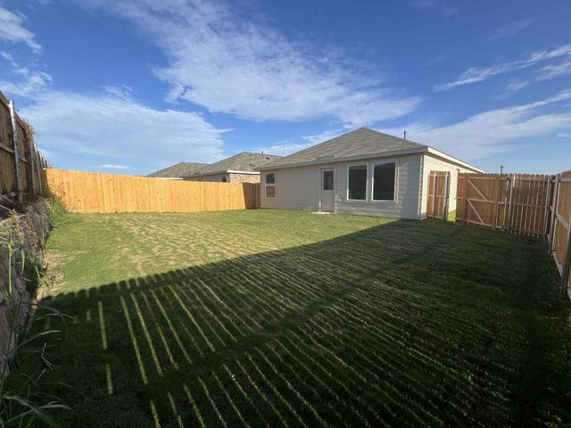 1201 Falcon Heights Drive, Forney, TX 75126