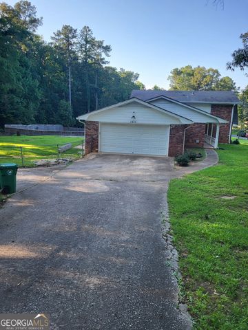 3211 Rockview Drive, Lithonia, GA 30038