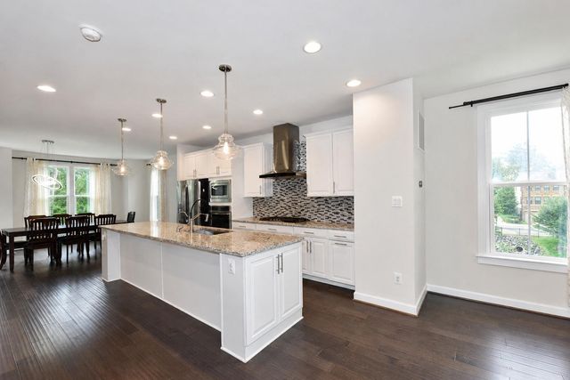 3171 VIRGINIA BLUEBELL CT, Fairfax, VA 22031