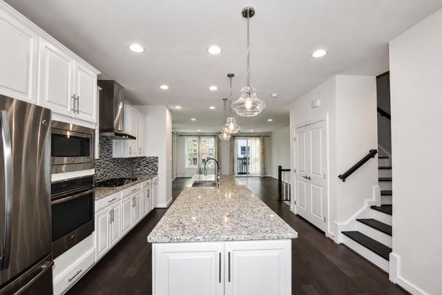 3171 VIRGINIA BLUEBELL CT, Fairfax, VA 22031