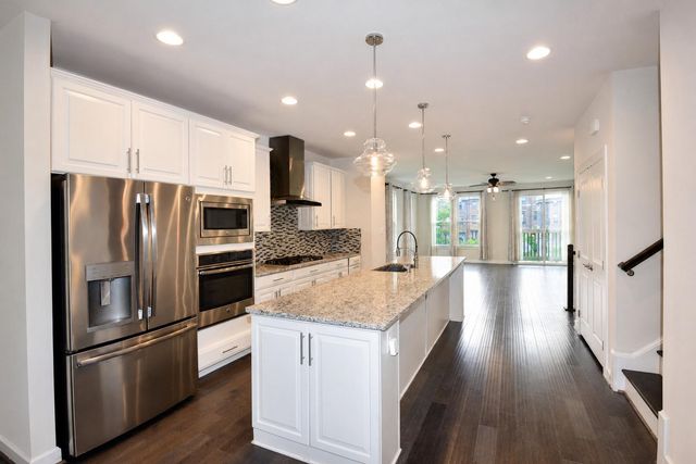 3171 VIRGINIA BLUEBELL CT, Fairfax, VA 22031