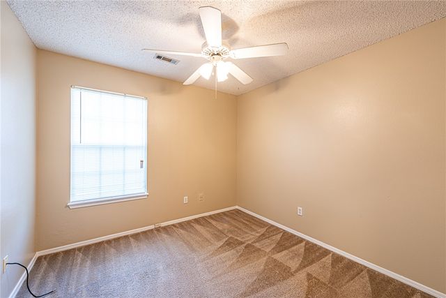 1473 Greenleaf Drive, Fayetteville, AR 72704