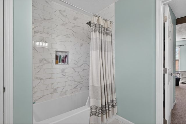 628 John Sutherland Drive, Nicholasville, KY 40356