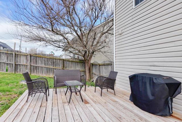 628 John Sutherland Drive, Nicholasville, KY 40356