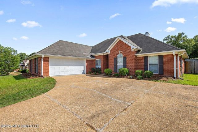 135 Stratford Drive, Madison, MS 39110