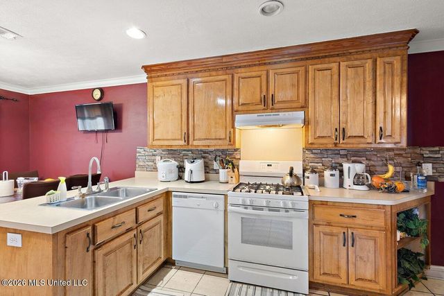 135 Stratford Drive, Madison, MS 39110