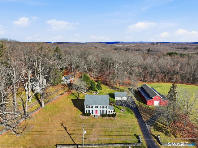 292 Park Rd Extension, Middlebury, CT 06762