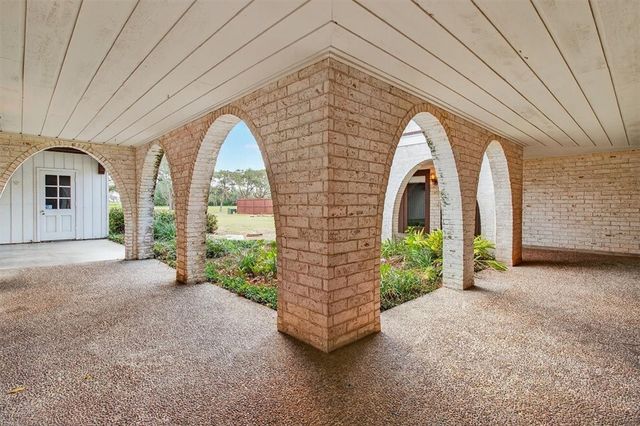 4925 Cherry Hills Dr, Corpus Christi, TX 78413