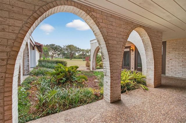 4925 Cherry Hills Dr, Corpus Christi, TX 78413