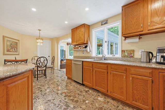 100 Graton Street A, Millbury, MA 01527