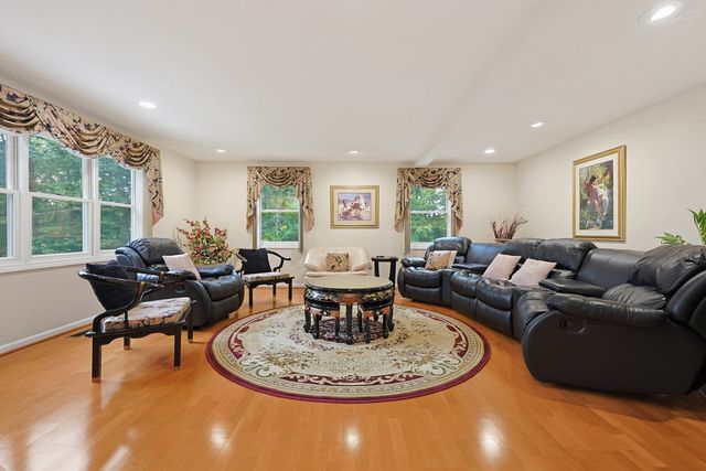 100 Graton Street A, Millbury, MA 01527