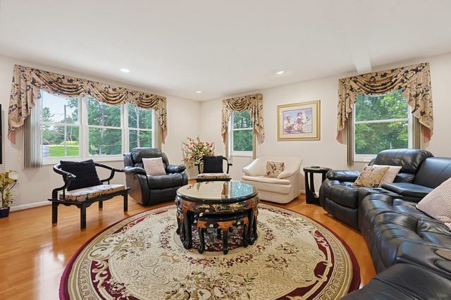 100 Graton Street A, Millbury, MA 01527