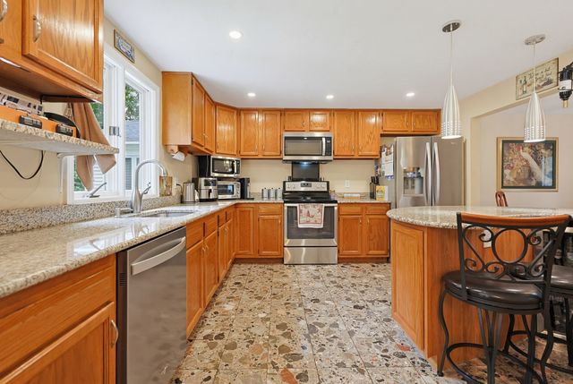 100 Graton Street A, Millbury, MA 01527