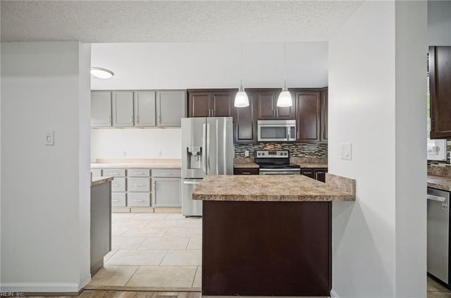4228 Langley CT, Virginia Beach, VA 23453