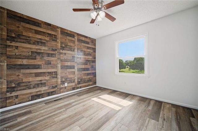 4228 Langley CT, Virginia Beach, VA 23453